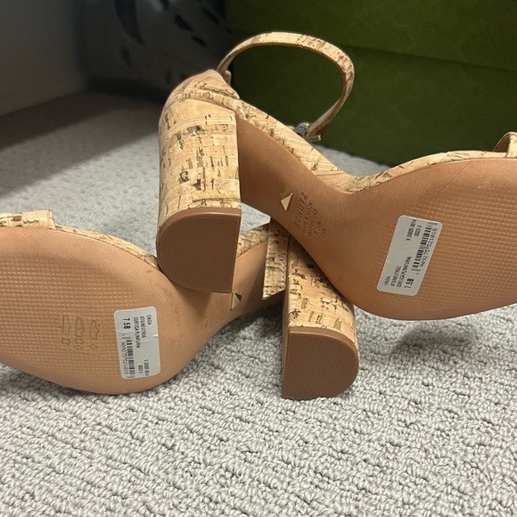 SCHUTZ Size 7 NWT Cork Heels - Picture 2 of 3
